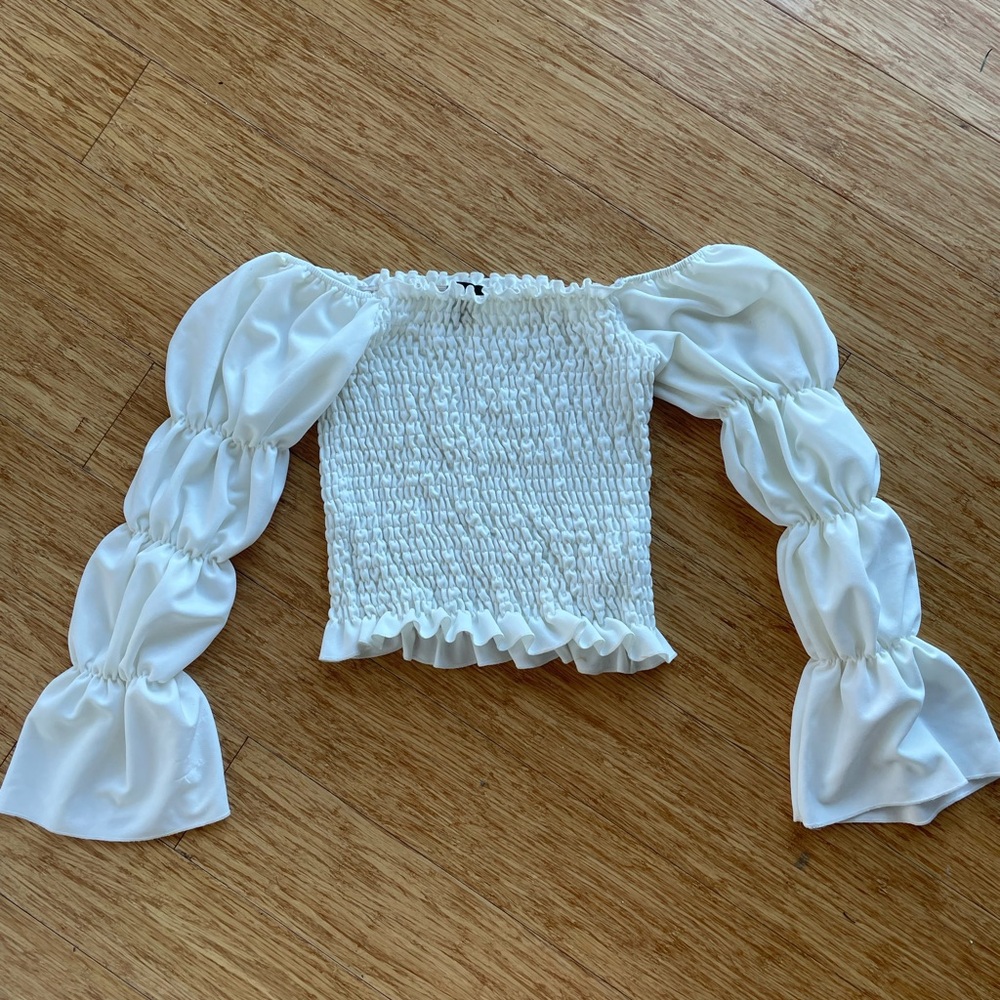 New Look us14 White Smocked stretch with Puff Sleeves off shoulder